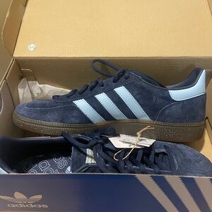 Men's size 7 1/2 Handball Spezial.  Collegiate navy,sky and gum